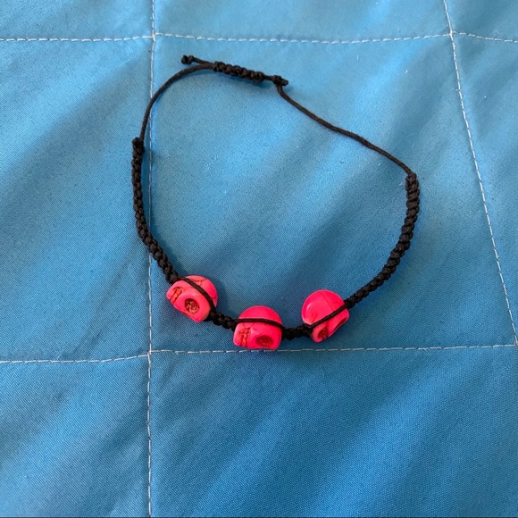 Pink Skull adjustable bracelet - Picture 3 of 6